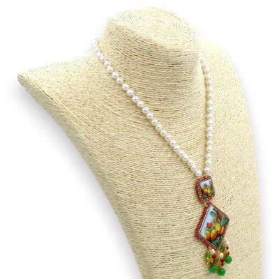 Collar L 62 + 9 cm aprox. con perlas naturales e inserciones de baldosas de piedra de lava y mayólica siciliana burdeos 