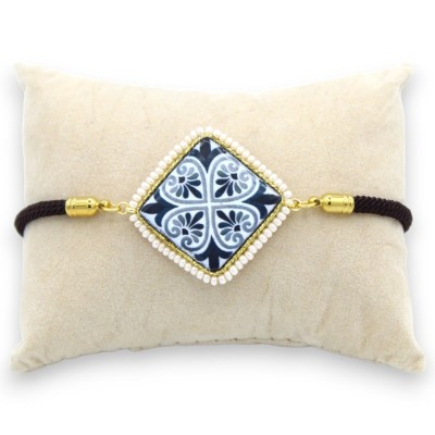 Pulsera con teja de piedra de lava de cristal blanco y cordón de tela negro - L 25cm aprox. Cierre de acero - 