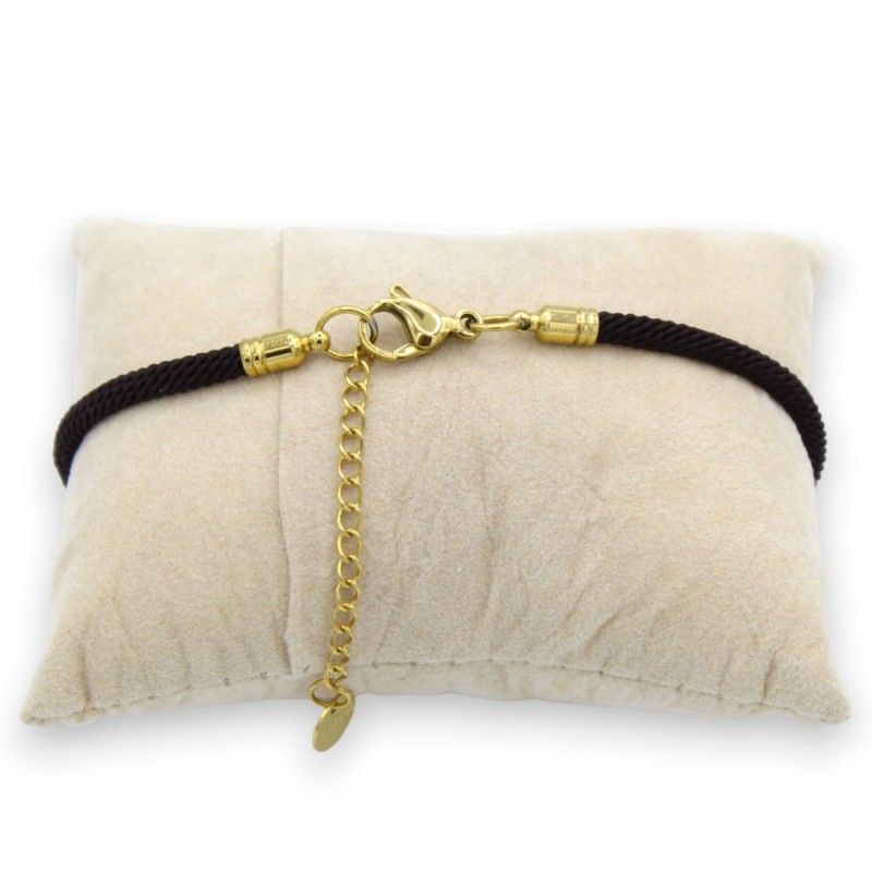 Pulseira com azulejo de pedra de lava cristal branco e cordão de tecido preto - L 25cm aprox. Fecho de aço - 