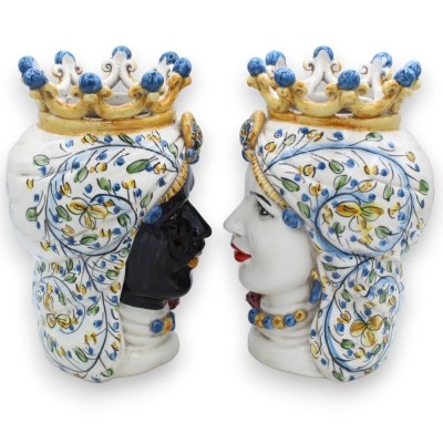 Tête marron foncé en céramique Caltagirone, environ h 25 cm. (1pc) avec couronne, pelle à figue de barbarie et décoratio