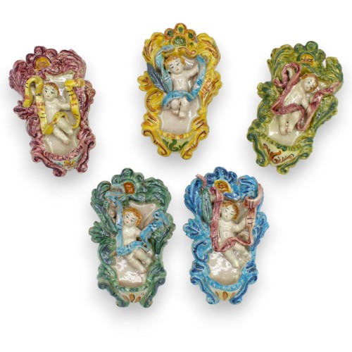 Caltagirone-Keramikbecken mit Putto – H ca. 13 cm (1 Stück) mit fünf Farboptionen - 