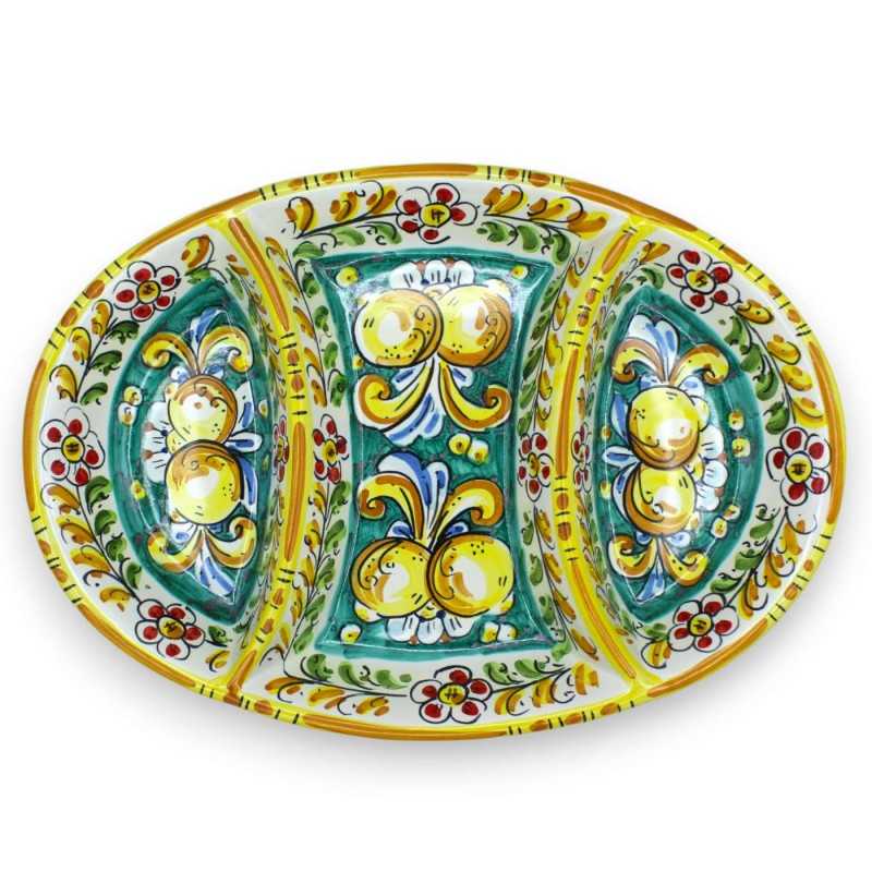 Antipastiera ovale con 3 scomparti, ceramica di Caltagirone - l 37 x 26 cm ca. decoro '600, limoni e floreale - 
