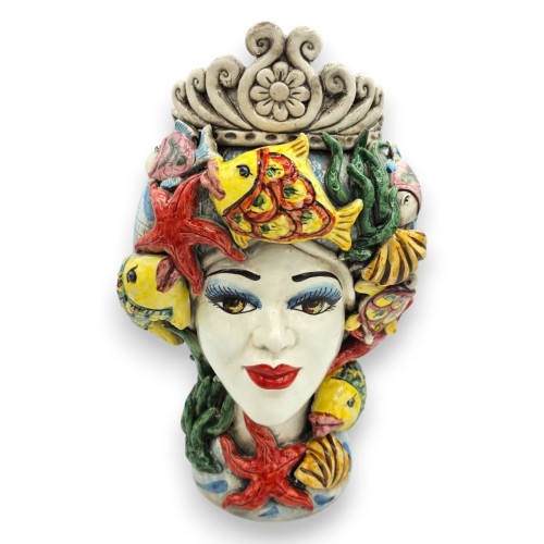 Tête de maure en céramique de Caltagirone - h 30 cm (1pc) avec couronne, applications de poissons, coraux et étoiles de mer