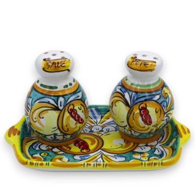 Conjunto de sal e pimenta com bandeja, cerâmica Caltagirone - decoração com verdete, romã, limão e flores - 
