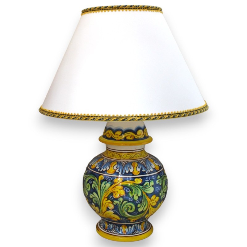 Lampe baroque en céramique de Caltagirone - h environ 55 cm Décoration baroque sur fond bleu - 