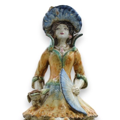 Paire de lampes "Signorotti" du XVIIIème siècle en céramique de Caltagirone, h 50 cm environ. décoration baroque et appl