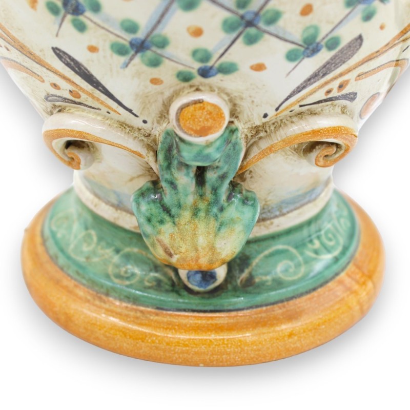 Coppia di Lumiere "Signorotti" in ceramica Caltagirone, h 50 cm ca. decoro barocco e applicazioni - 