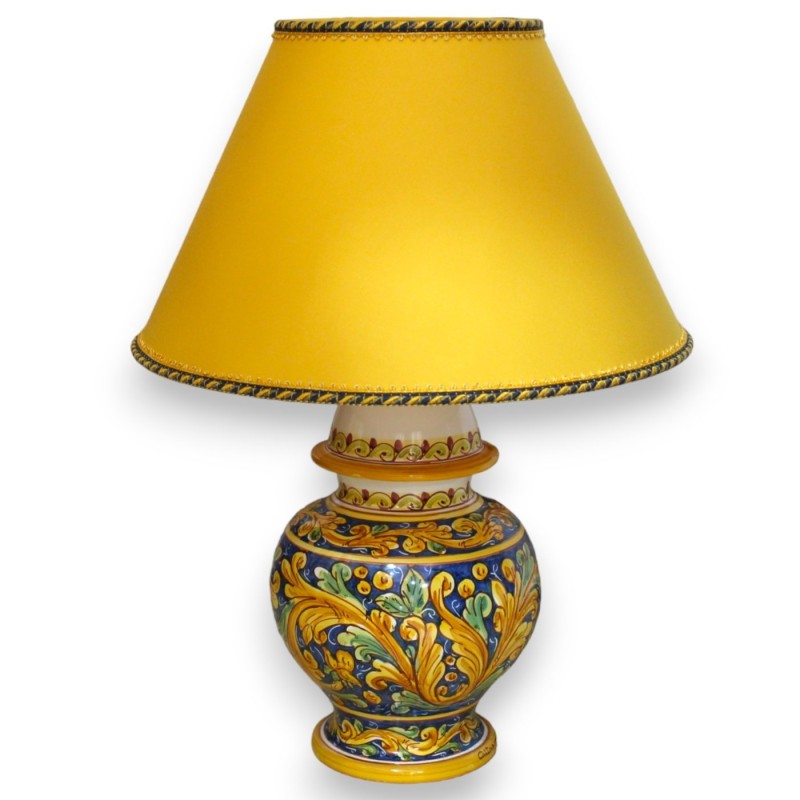 Lampe baroque en céramique de Caltagirone - h environ 55 cm Décoration baroque jaune et verte sur fond bleu - 