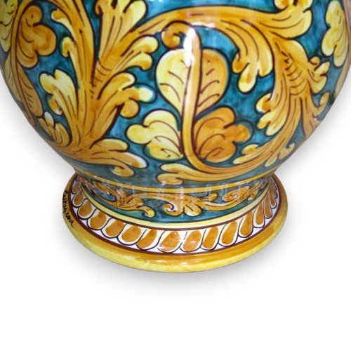 Barokke lamp in Caltagirone keramiek - h 70 cm ca. Barokke decoratie op een kopergroen achtergrond -  2