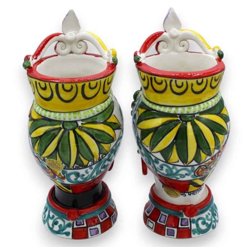 Cabeças de mouro siciliano (par) h aproximadamente 26 cm Caltagirone, série ÉLITE Mod GIOVE com decoração de carrinho si