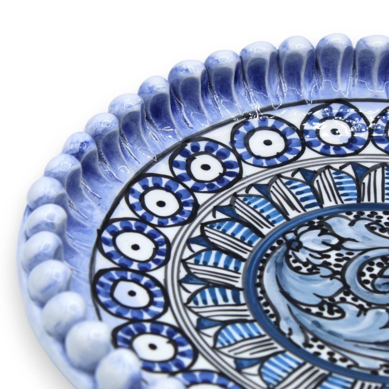 Dennenappel als middelpunt of zakleger, Caltagirone-keramiek, 3 maatopties (1 stuk) Barokke decoratie op een antieke bla