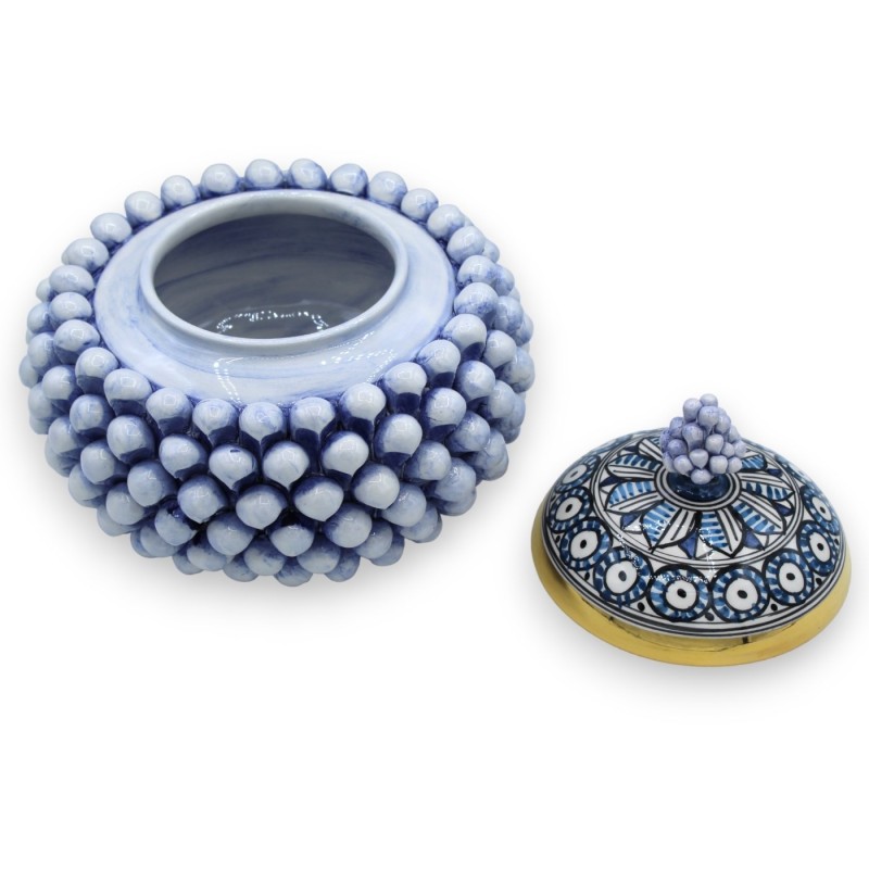 Słoik na ciasteczka Pigna z ceramiki Caltagirone, Ø 22 cm ok. Blu Antico, pokrywa z emalią z 24-karatowego czystego złot