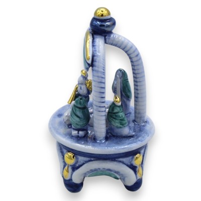 Kuppelkrippe H ca. 12 cm einfarbige, antikblaue Perlmutt-Emaille, Caltagirone-Keramik, Details aus 24-karätigem reinem G