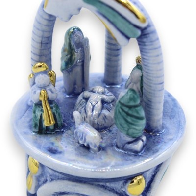 Hantverk, ägg, i fin keramik av Caltagirone, dekorationer i 24k mint guld, h11,5 cm ca. Mod NF - 