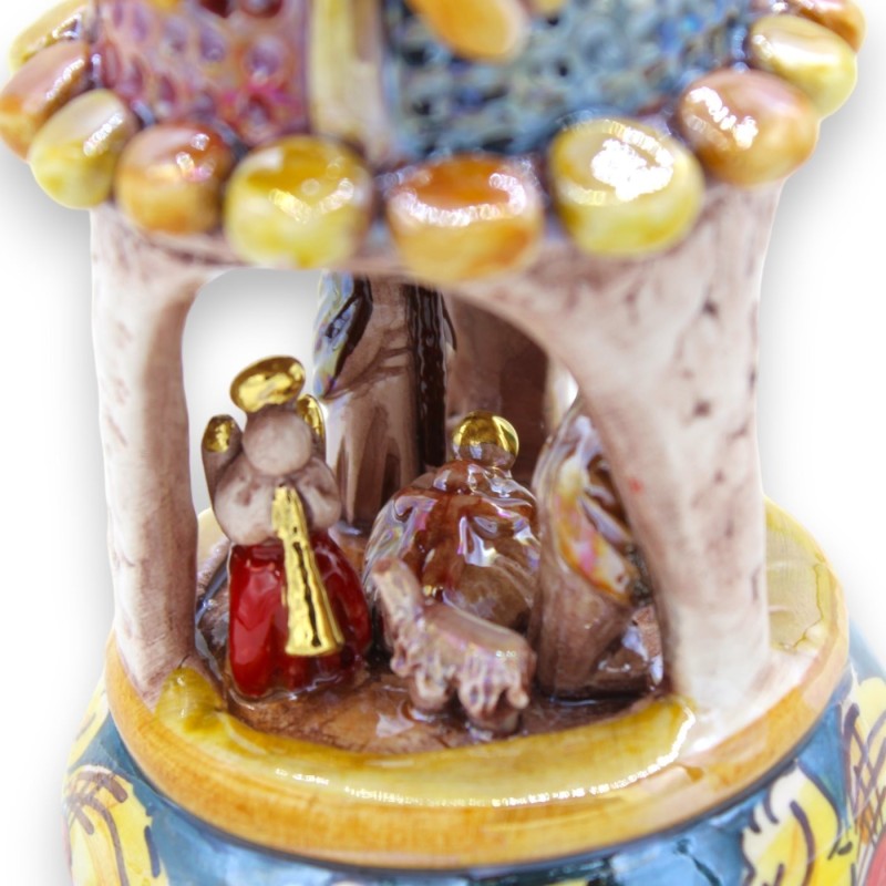 Crafted Stone, in hut, in goede keramiek van Caltagirone, decoraties in 24 mm goud, H12 cm approx. Mod NF - 