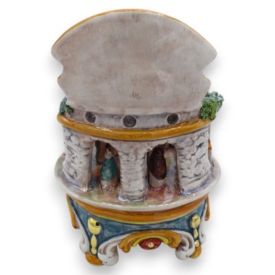 Borgo kerststal h 20 cm ca. Polychromatisch parelmoer email, Caltagirone keramiek, details in 24k puur goud - 