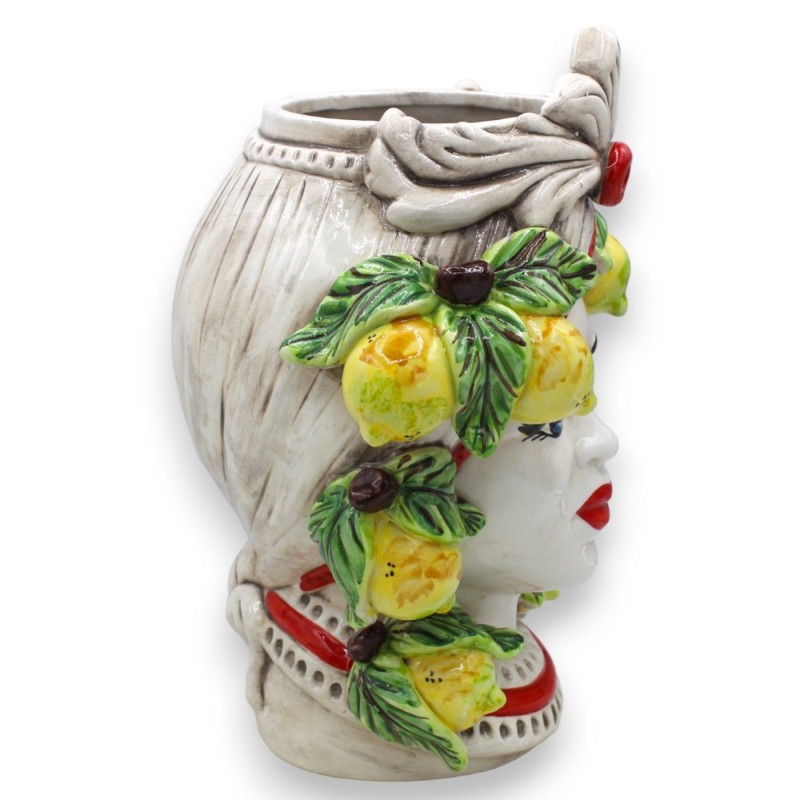 Tête mauresque en céramique de Caltagirone h environ 28 cm. (1pc) avec applications frise et citron - 