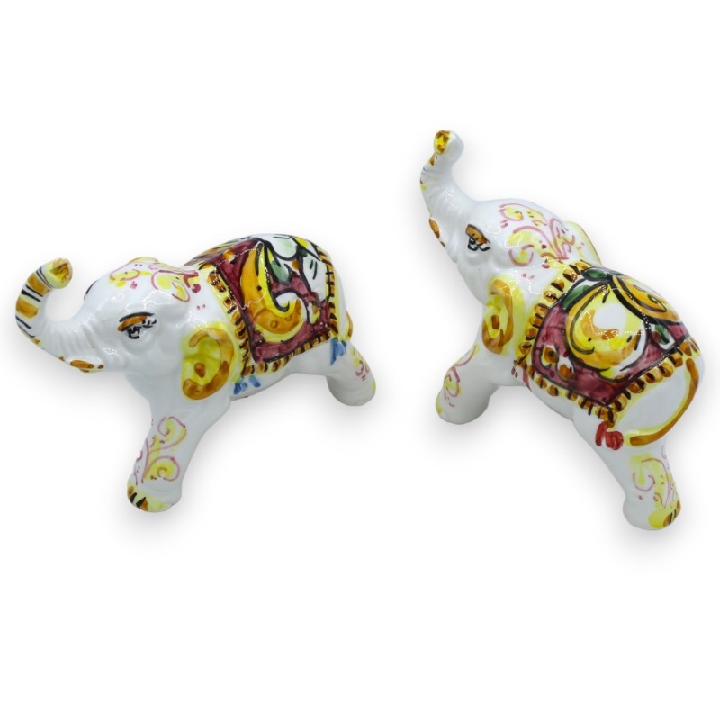 Elephant in Caltagirone ceramic L 13 x h 12 cm approx. (1pc) with 3 color options and random decoration - 