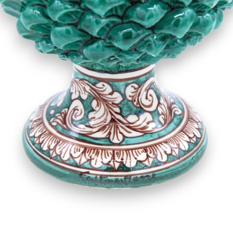 Pigna Siciliana in Ceramica Caltagirone con opzione h 25 cm o h 30 cm ca. (1Unità) Verderame, Gambo decoro barocco bianc