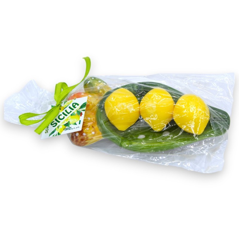 Trio of lemon vegetable soaps with prickly pear shovel in fine ceramic - 