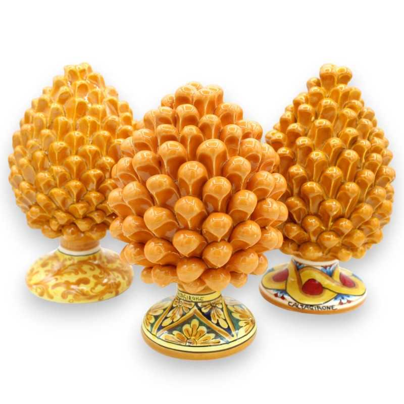 Caltagirone ceramic Sicilian pine cone - h 20 / 22 cm approx. (1pc) Orange with randomly decorated stem - 