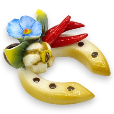 Hufeisen aus feiner Keramik mit Blumen-, Chili- und Knoblauchapplikationen - 