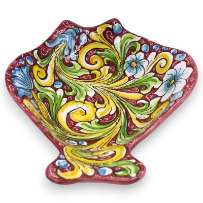 Flaches Fisch-Serviertablett aus Caltagirone-Keramik, L 40 x 30 cm ca. Mehrfarbige Barockdekoration, burgunderroter Hint