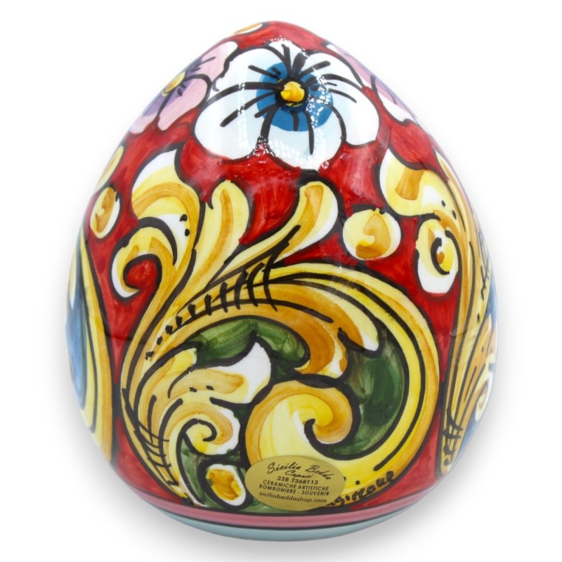 Caltagirone keramiek ei - h ca. 12 cm Veelkleurige en bloemige barokke decoratie op een rode achtergrond - 