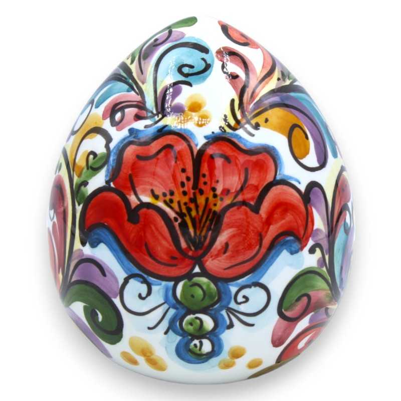 Ovo de cerâmica Caltagirone - h aproximadamente 12 cm Decoração floral barroca e multicolorida sobre fundo branco - 