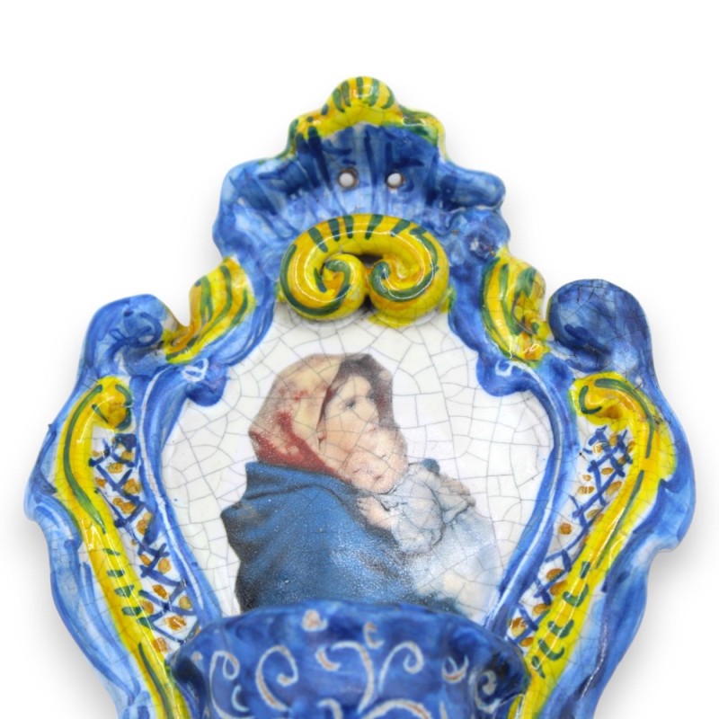 Pila de cerámica siciliana - alto 21 x ancho 14 cm aprox. Con efecto Maternidad y Craquele sobre fondo azul. - 