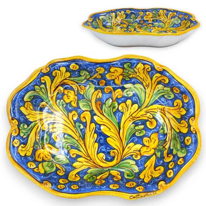 Baroque deep tray, Caltagirone ceramic, available in various decorations and colours, measures 30x23 h6 cm - 