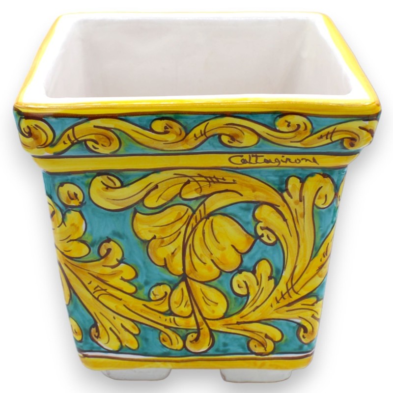 Boîte vase carrée en céramique de Caltagirone - h 20 x 20 x 20 cm environ. décoration baroque sur fond vert-de-gris - 
