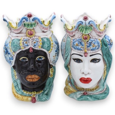 Paar Caltagirone keramische donkerbruine koppen, ca. h 24 / 25 cm. Kroon en tulband MD10 - 
