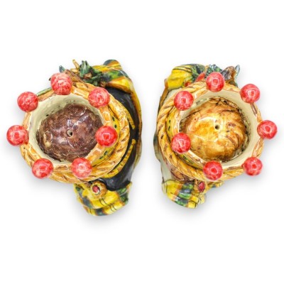 Par de bustos de cerâmica Caltagirone h 26/27 cm aprox. Amarelo, Coroa, Romãs e Uvas, esmalte antigo fosco - 