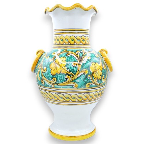 Wazon z uchwytami i ząbkowanym brzegiem z delikatnej ceramiki sycylijskiej - wys. ok. 40 cm. Klasyczna dekoracja barokow