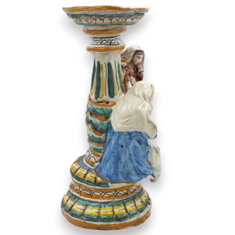 Weihnachtskrippe der Heiligen Familie, Krippe mit Kerzenhalter – Caltagirone-Keramik, H 28 und L 13 cm ca. - 