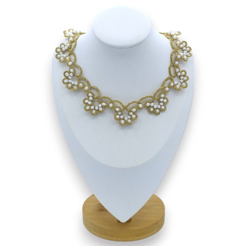 Collier en fine dentelle de frivolité sicilienne, tour de cou modèle L 40 cm environ. Avec des cristaux - 