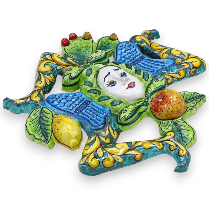 Trinacria aus sizilianischer Keramik – H ca. 30 x 30 cm. grüner Hintergrund, Fruchtdekoration und Kaktusfeigenblätter - 