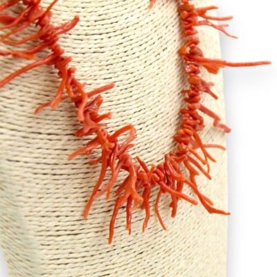 Colar com raminhos de coral de bambu - Comprimento aprox. 60 cm - 