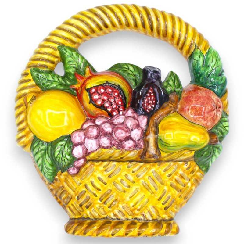 Cesta Paniere Appendino in pregiata ceramica Siciliana, h 30 x 27 cm ca. Composizione di frutta Mod Caravaggio 1 - 