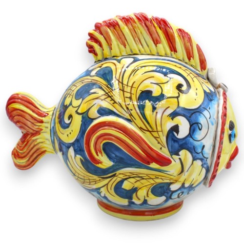 Caltagirone keramische kogelvis - h 23 x 27 x 20 cm ongeveer. Barokke decoratie op een blauwe achtergrond en rode detail 2