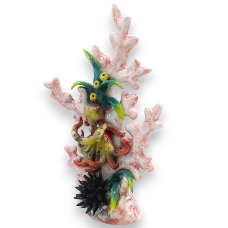 Coral con Marina composición en preciosa cerámica totalmente realizada y decorada a mano - Medidas aproximadas 30x20 cm.