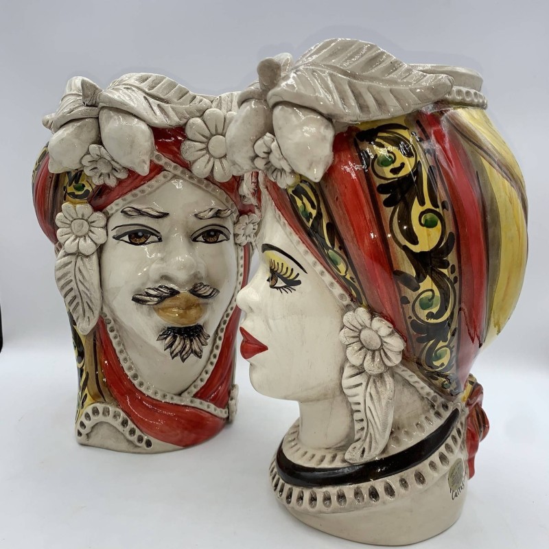 Siciliansk Moro Head med citroner och blommor, Caltagirone, h 28 cm - 