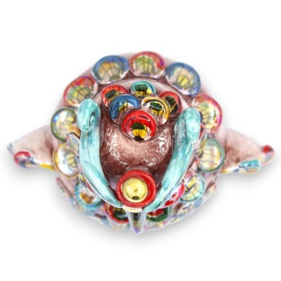 Ceramiczna sowa Caltagirone z reliefowymi dekoracjami h 16 / 17 cm ok. emalia z masy perłowej z detalami z 24-karatowego