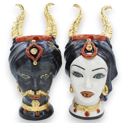 Têtes de lande siciliennes (paire) h environ 36 cm Modèle en céramique Caltagirone MALÉFIQUE, émail rubis et or pur 24 c