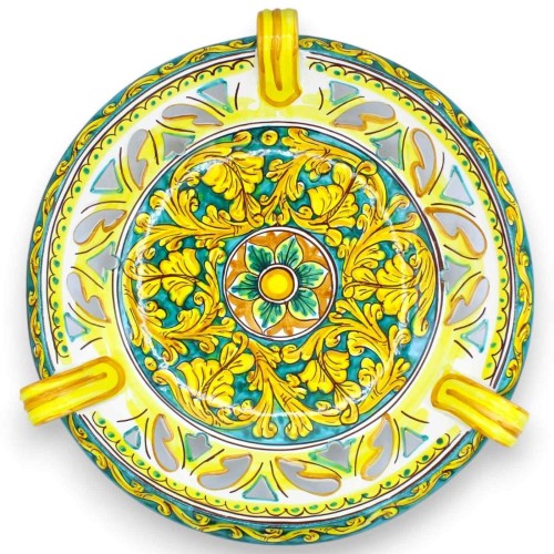 Centre de table coupe à fruits perforé avec anses, céramique Caltagirone, Ø environ 40 cm. (1pc) décoration baroque avec 2