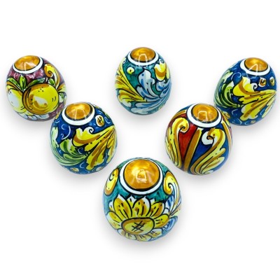 Jajko z delikatnej ceramiki Caltagirone, wysokość ok. 9 cm. (1 szt.) losowa dekoracja i kolor - 