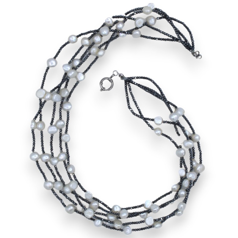 Naszyjnik model Degradé z pięcioma sznurkami kryształów i pereł naturalnych - dł. 60 cm - 