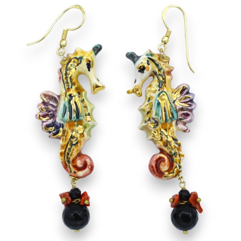 Seahorse earrings in Caltagirone ceramic, h approx. 9 cm. with Onyx, Bamboo coral, 24k gold enamel - 