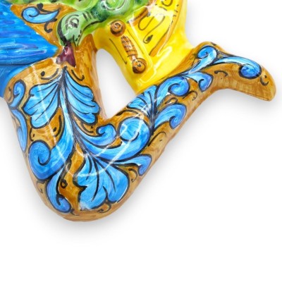 Trinacria em cerâmica siciliana - h 35 x 35 cm aprox. decoração barroca azul sobre fundo ocre - 
